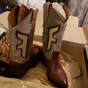 Frye Boots NWT
